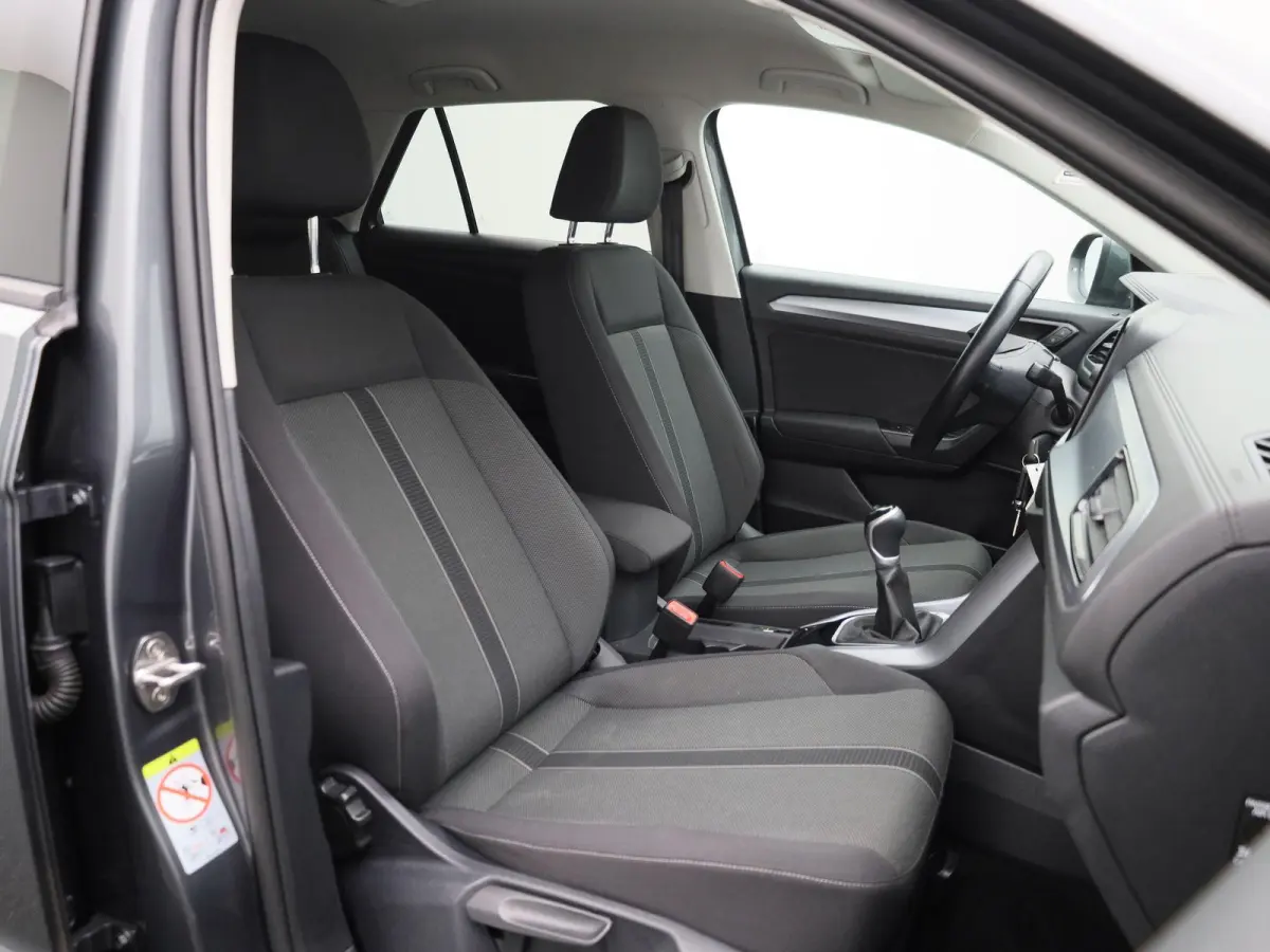 1.0 TSI Life Business 110 PK | Navigatie | Camera | Parkeersensoren | Stoelverwarming | Adaptive Cruise Control | Digital Cockpit Pro | Climate Control | LED |