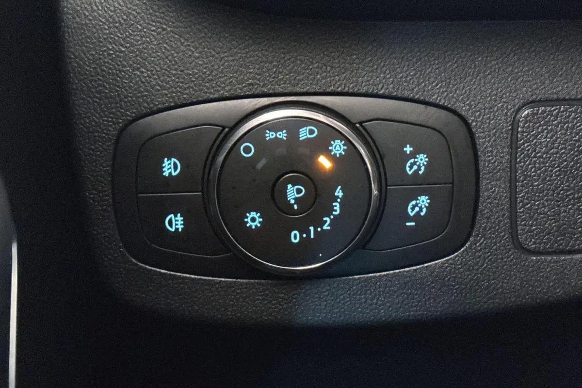 1.0 EcoBoost Titanium Stoel-Stuur-Voorruitverwarming Apple CarPlay