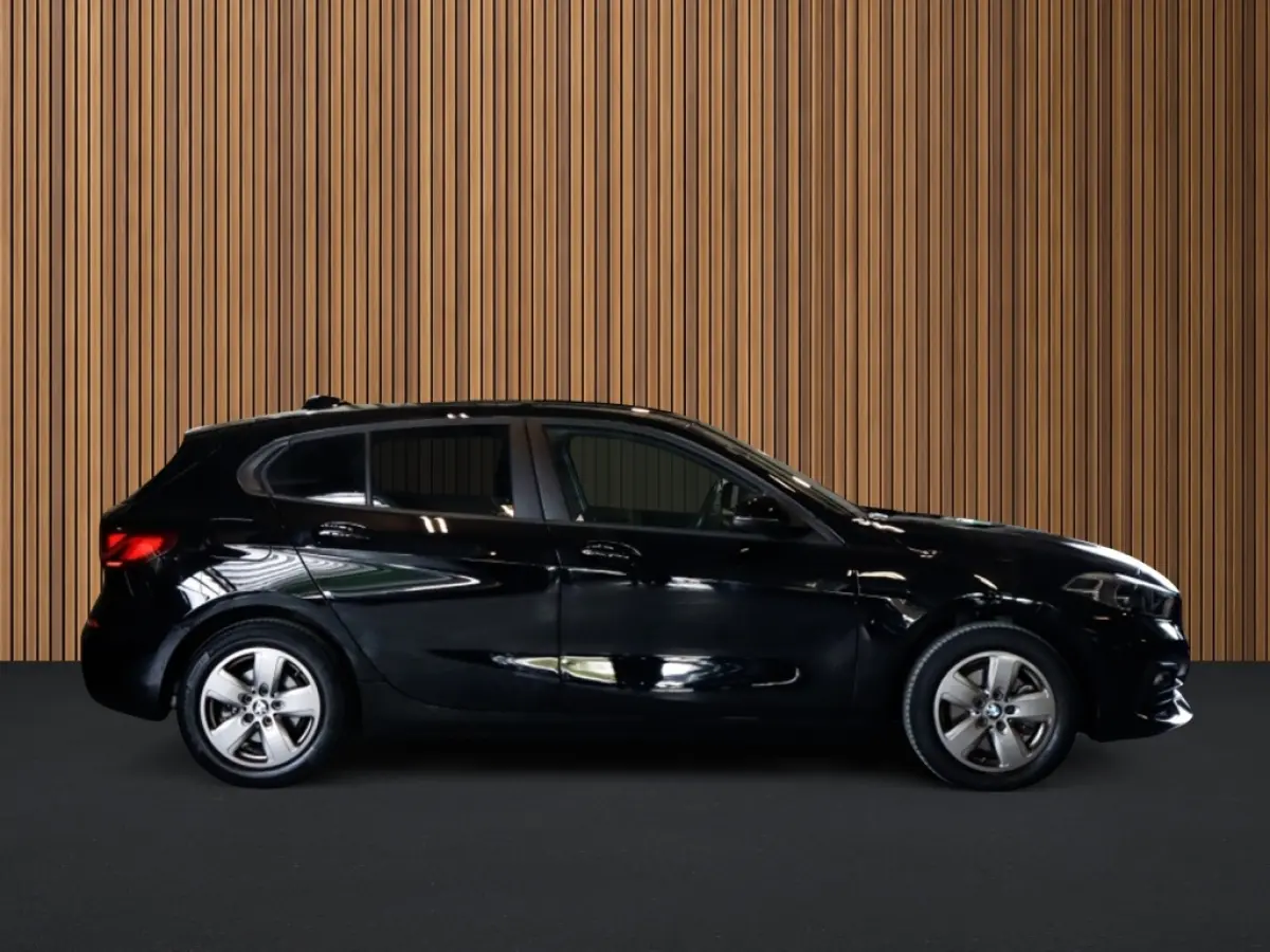118i Business Edition 1e-Eig. & Dealer-Onderh. BOVAG-Garantie. NL-Auto.