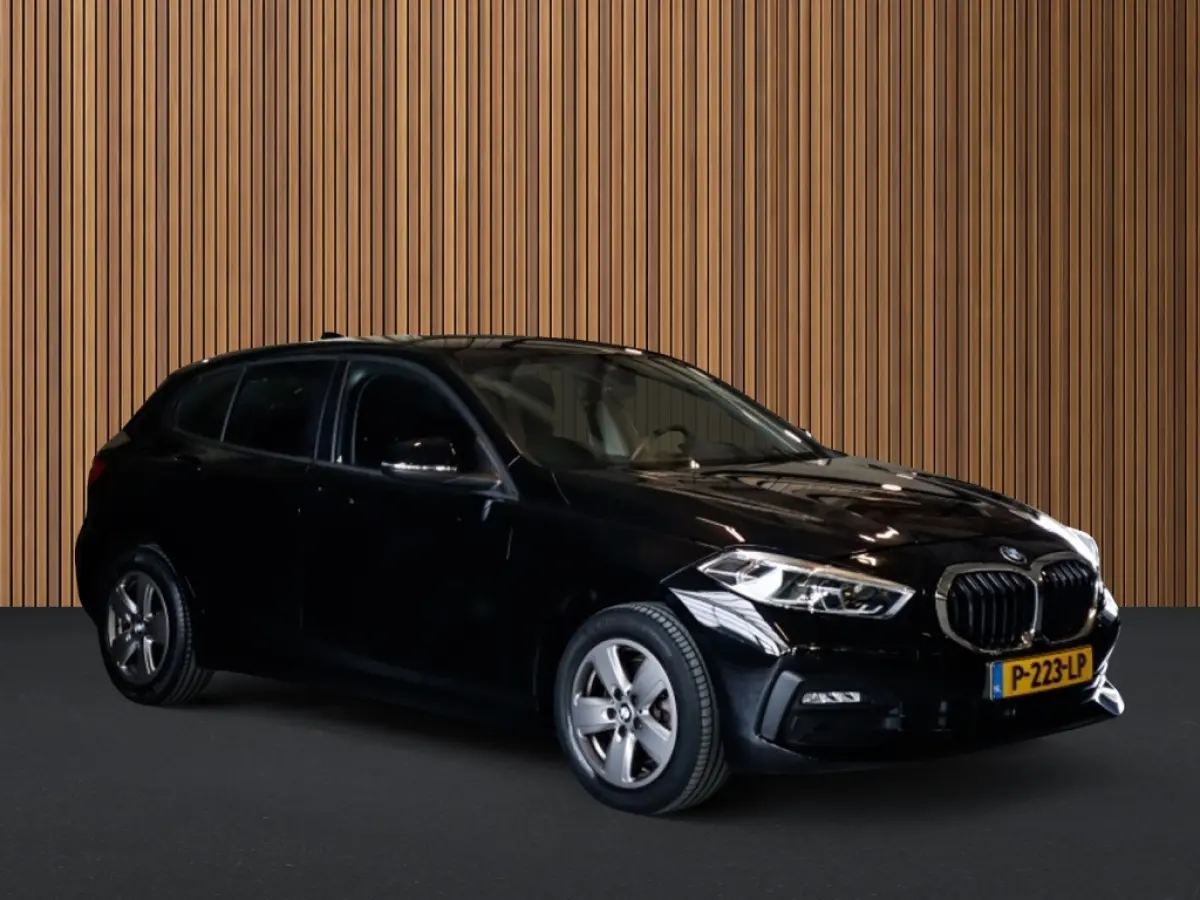 118i Business Edition 1e-Eig. & Dealer-Onderh. BOVAG-Garantie. NL-Auto.