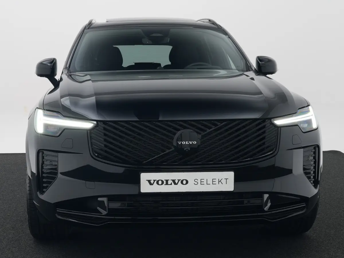 T8 Recharge AWD Ultra Black Edition Executive | Full Options | Luchtvering | Bowers & Wilkins | 360° | Head-Up | Massage | Ventilatie | Panoramadak | Trekhaak