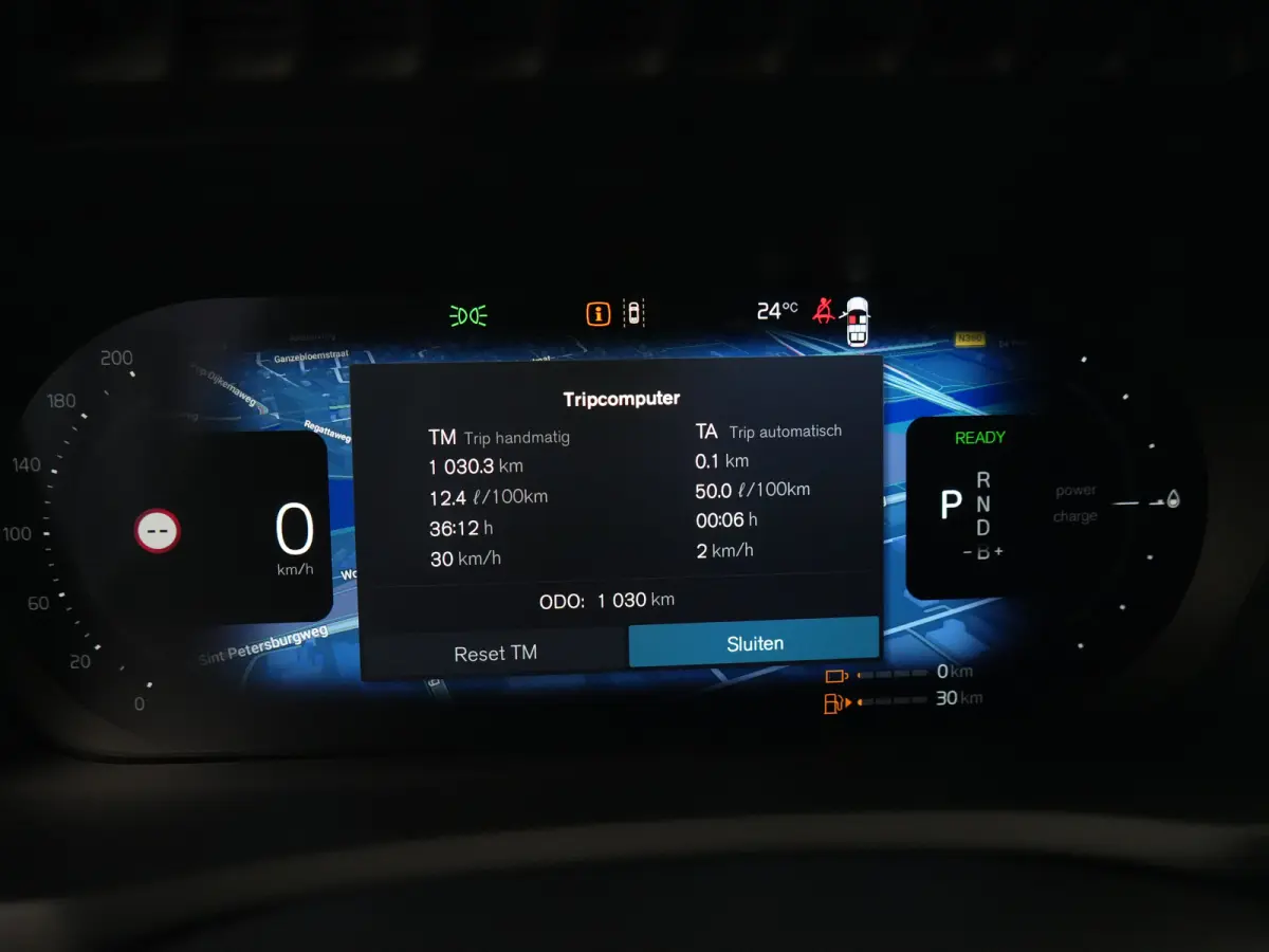 T8 Recharge AWD Ultra Black Edition Executive | Full Options | Luchtvering | Bowers & Wilkins | 360° | Head-Up | Massage | Ventilatie | Panoramadak | Trekhaak