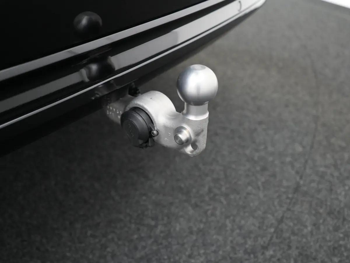 T8 Recharge AWD Ultra Black Edition Executive | Full Options | Luchtvering | Bowers & Wilkins | 360° | Head-Up | Massage | Ventilatie | Panoramadak | Trekhaak