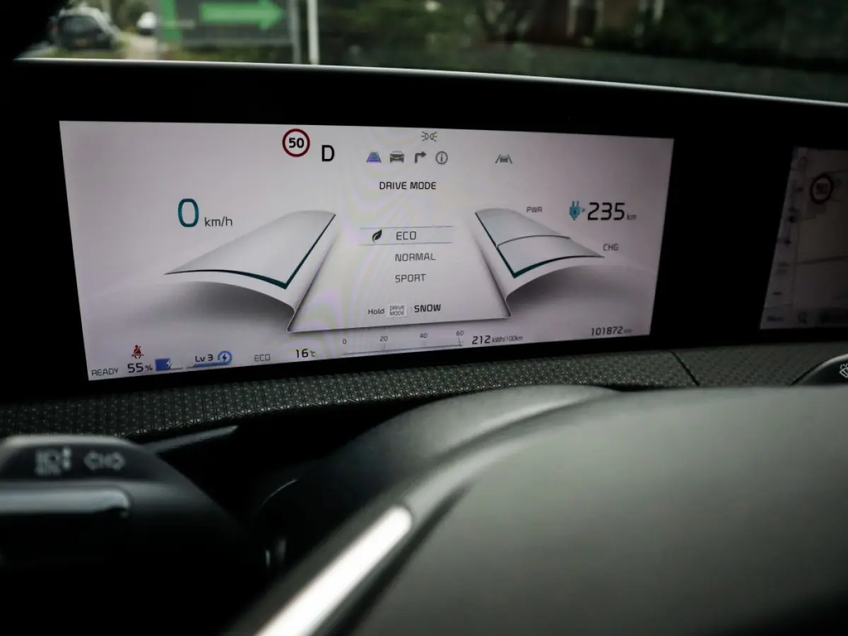 Plus 77.4 kWh 1e-Eig. & Dealer-Onderh. BOVAG-Garantie. NL-Auto.