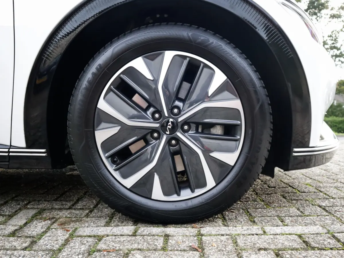 Plus 77.4 kWh 1e-Eig. & Dealer-Onderh. BOVAG-Garantie. NL-Auto.