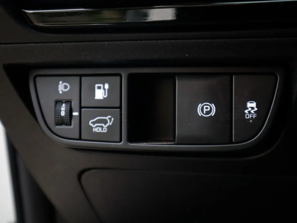 Plus 77.4 kWh 1e-Eig. & Dealer-Onderh. BOVAG-Garantie. NL-Auto.