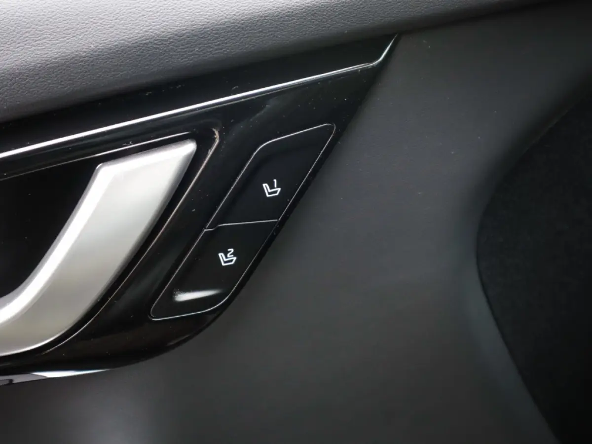 Plus 77.4 kWh 1e-Eig. & Dealer-Onderh. BOVAG-Garantie. NL-Auto.