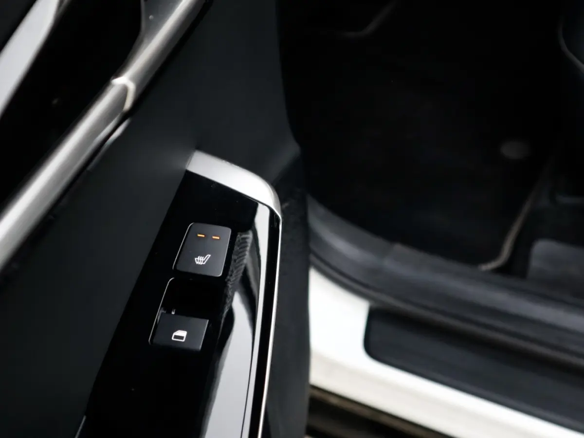 Plus 77.4 kWh 1e-Eig. & Dealer-Onderh. BOVAG-Garantie. NL-Auto.