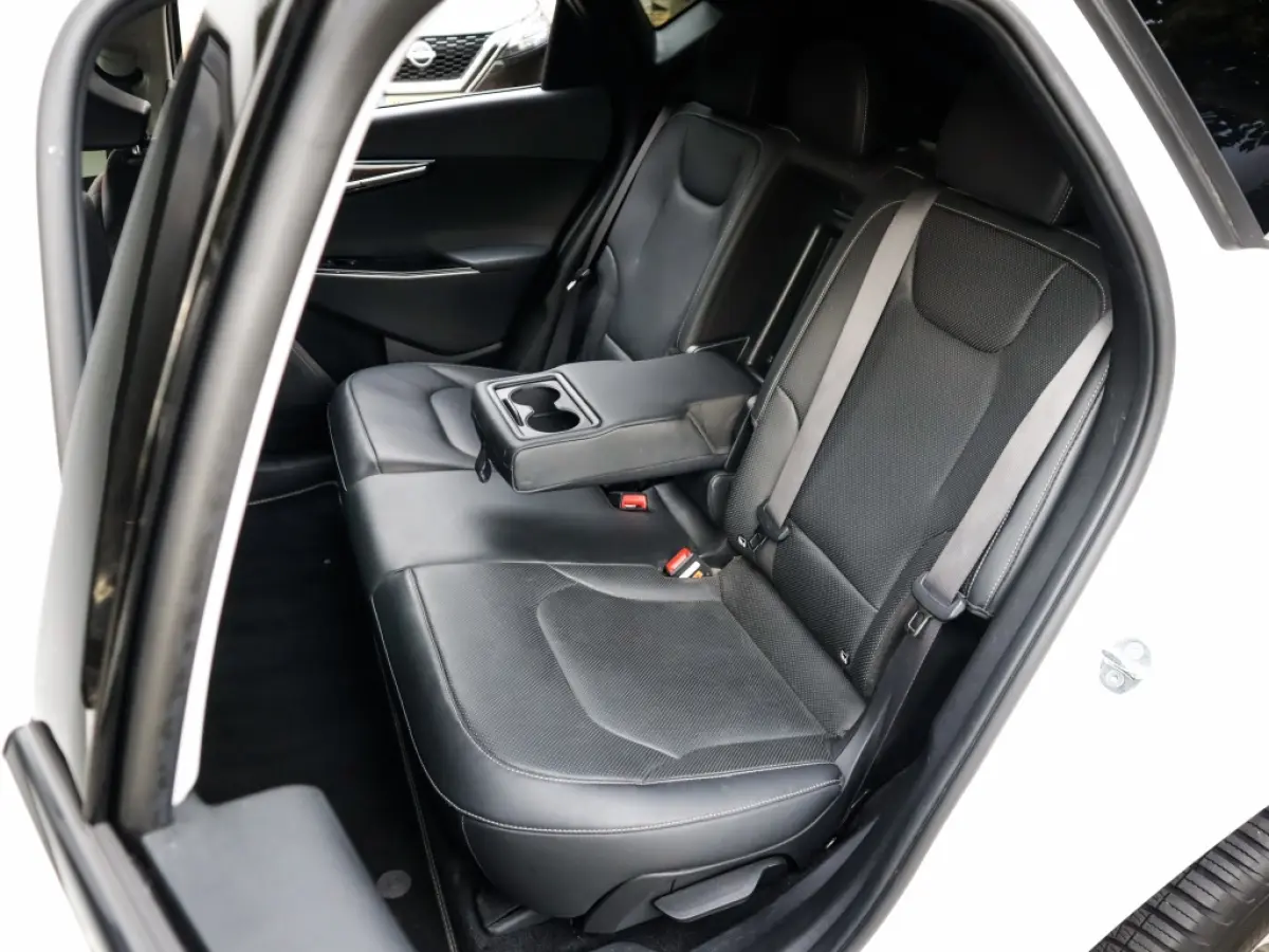 Plus 77.4 kWh 1e-Eig. & Dealer-Onderh. BOVAG-Garantie. NL-Auto.