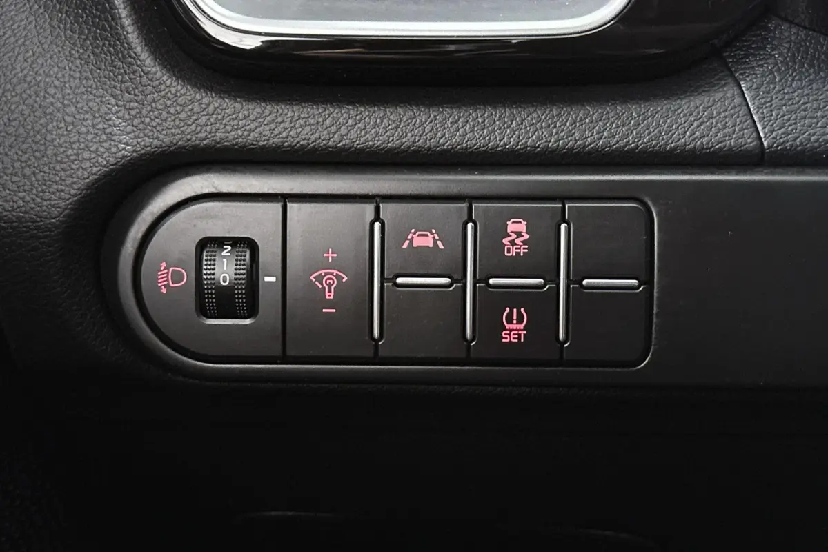 1.0 T-GDI GT-Line Edition Camera Navi Clima