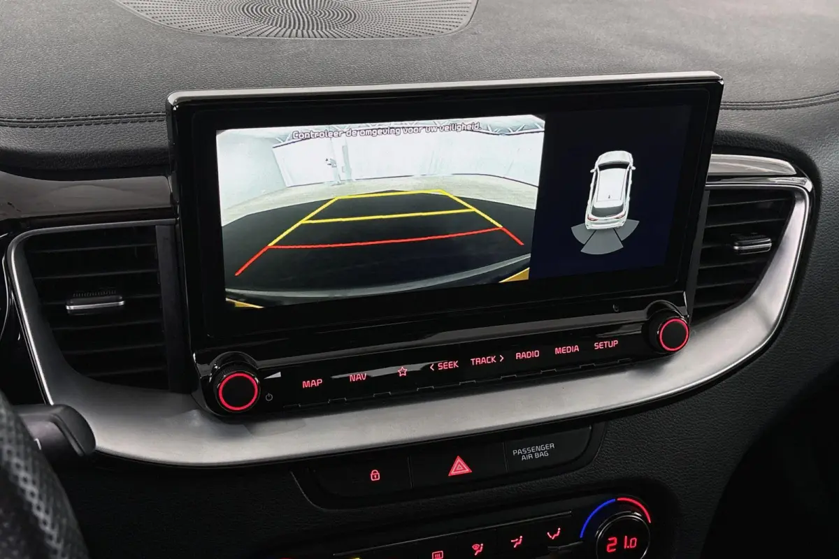 1.0 T-GDI GT-Line Edition Camera Navi Clima
