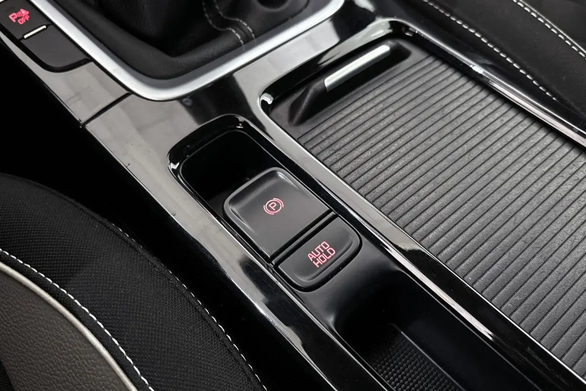 1.0 T-GDI GT-Line Edition Camera Navi Clima