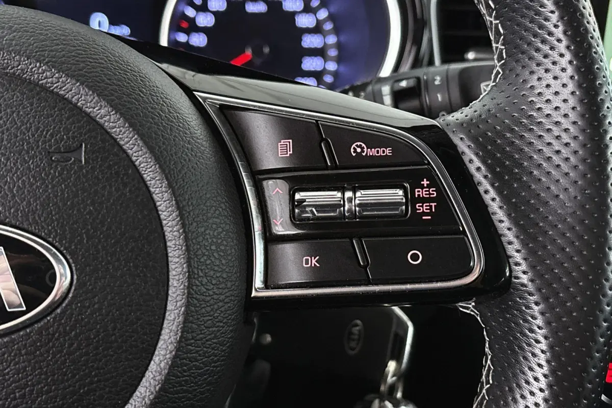 1.0 T-GDI GT-Line Edition Camera Navi Clima