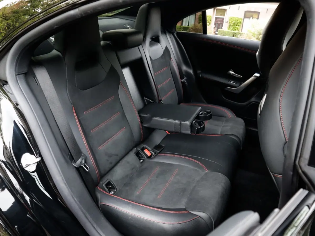 250 e AMG Line 1e-Eig. & Dealer-Onderh. BOVAG-Garantie. NL-Auto.