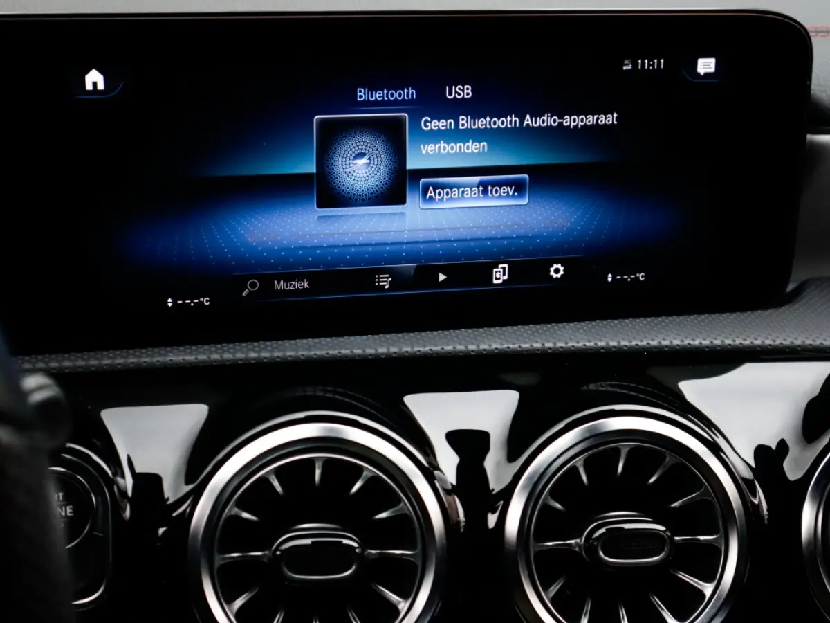 250 e AMG Line 1e-Eig. & Dealer-Onderh. BOVAG-Garantie. NL-Auto.
