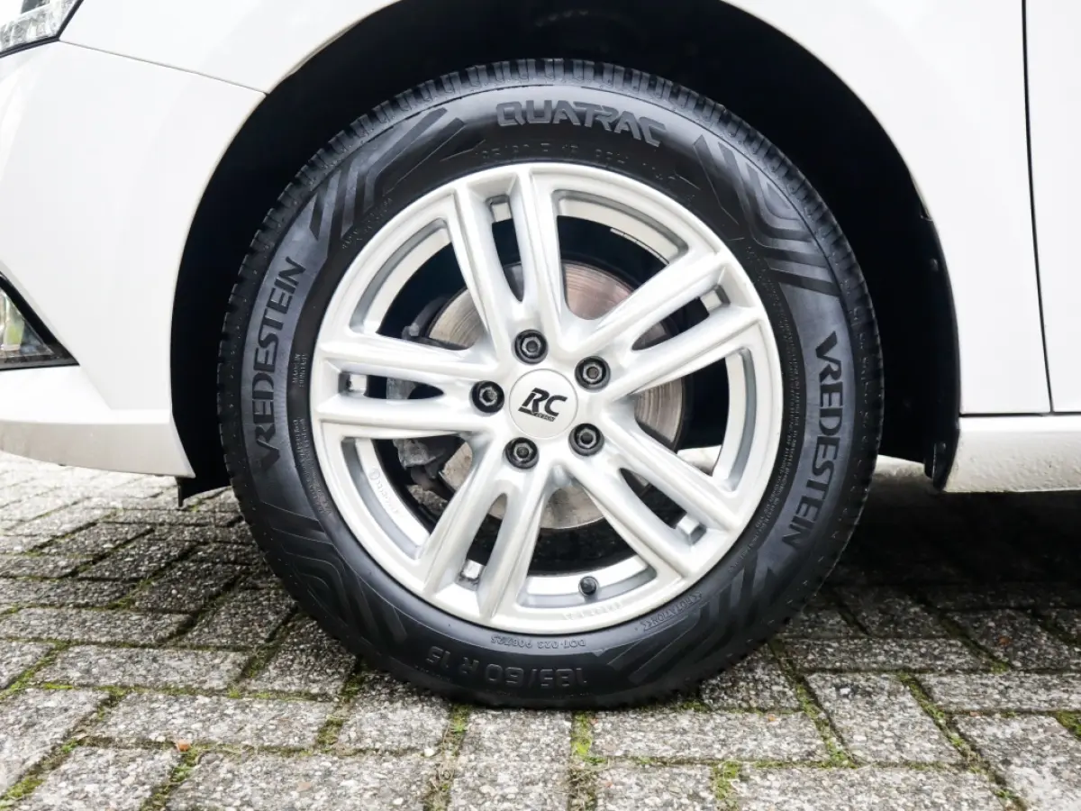 1.0 TSI Ambition 1e-Eig. & Keurig-Onderh. BOVAG-Garantie. NL-Auto.