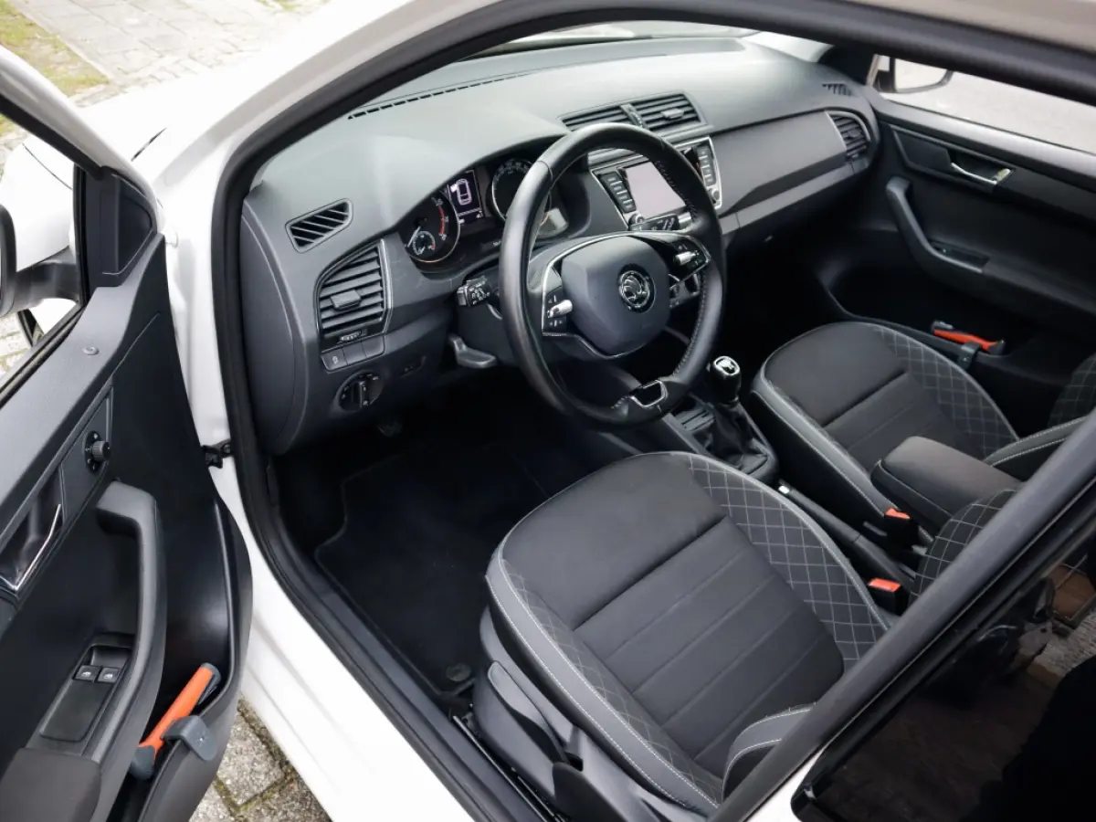 1.0 TSI Ambition 1e-Eig. & Keurig-Onderh. BOVAG-Garantie. NL-Auto.