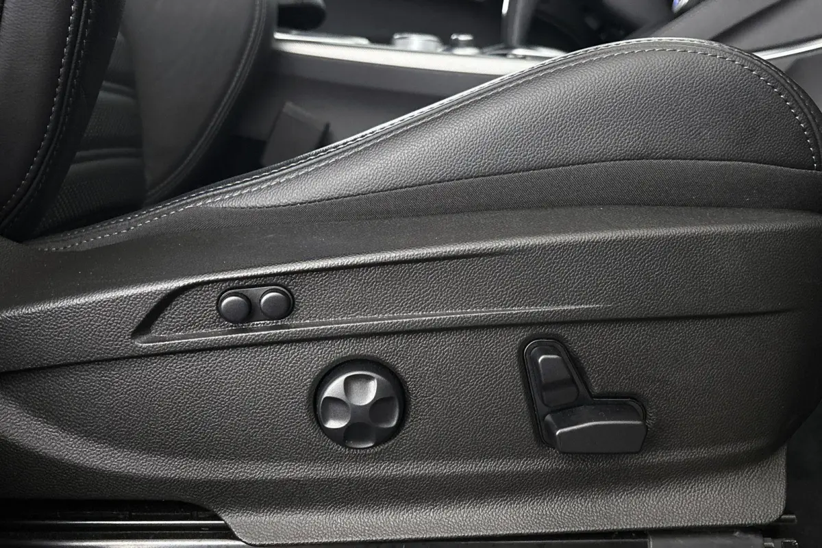 2.0T 280pk AWD Veloce Carplay Adaptieve Cruise Leder Memory