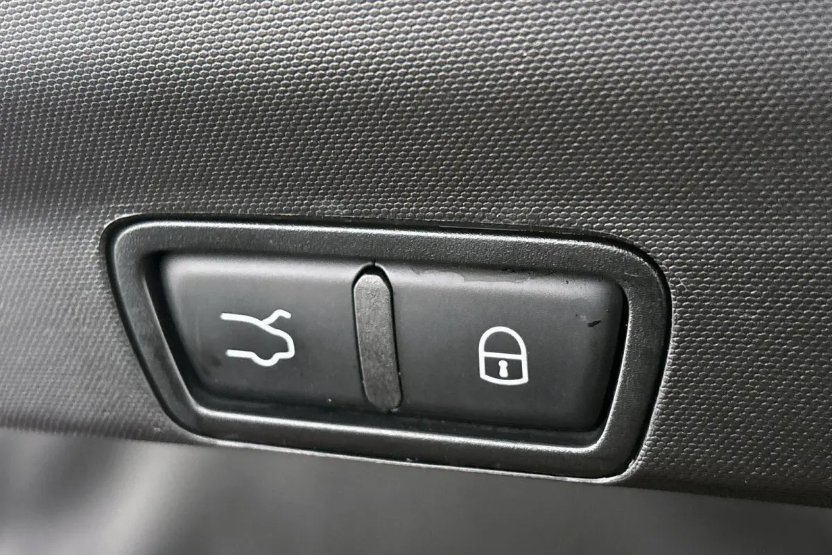 2.0T 280pk AWD Veloce Carplay Adaptieve Cruise Leder Memory