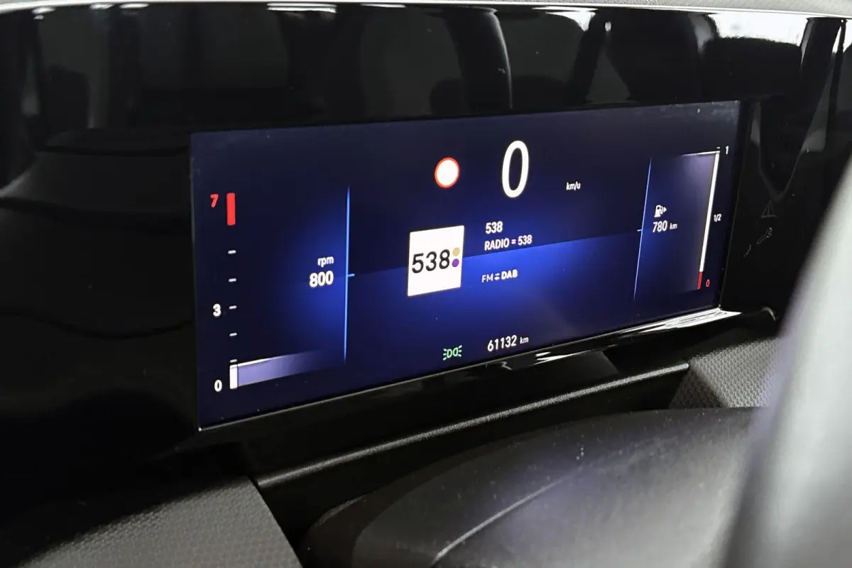 1.2 Edition / Camera / Apple CarPlay / Sensoren
