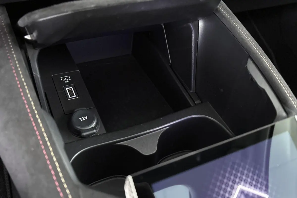 E-Tense Performance Line Panoramadak Camera Climate Control Apple Carplay