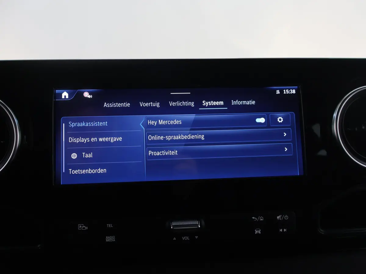 317 CDI | Aut. | L2 H1 | Dubbele Cabine | Trekhaak | Parkeercamera | Cruise Control | 5-Zits | Certified