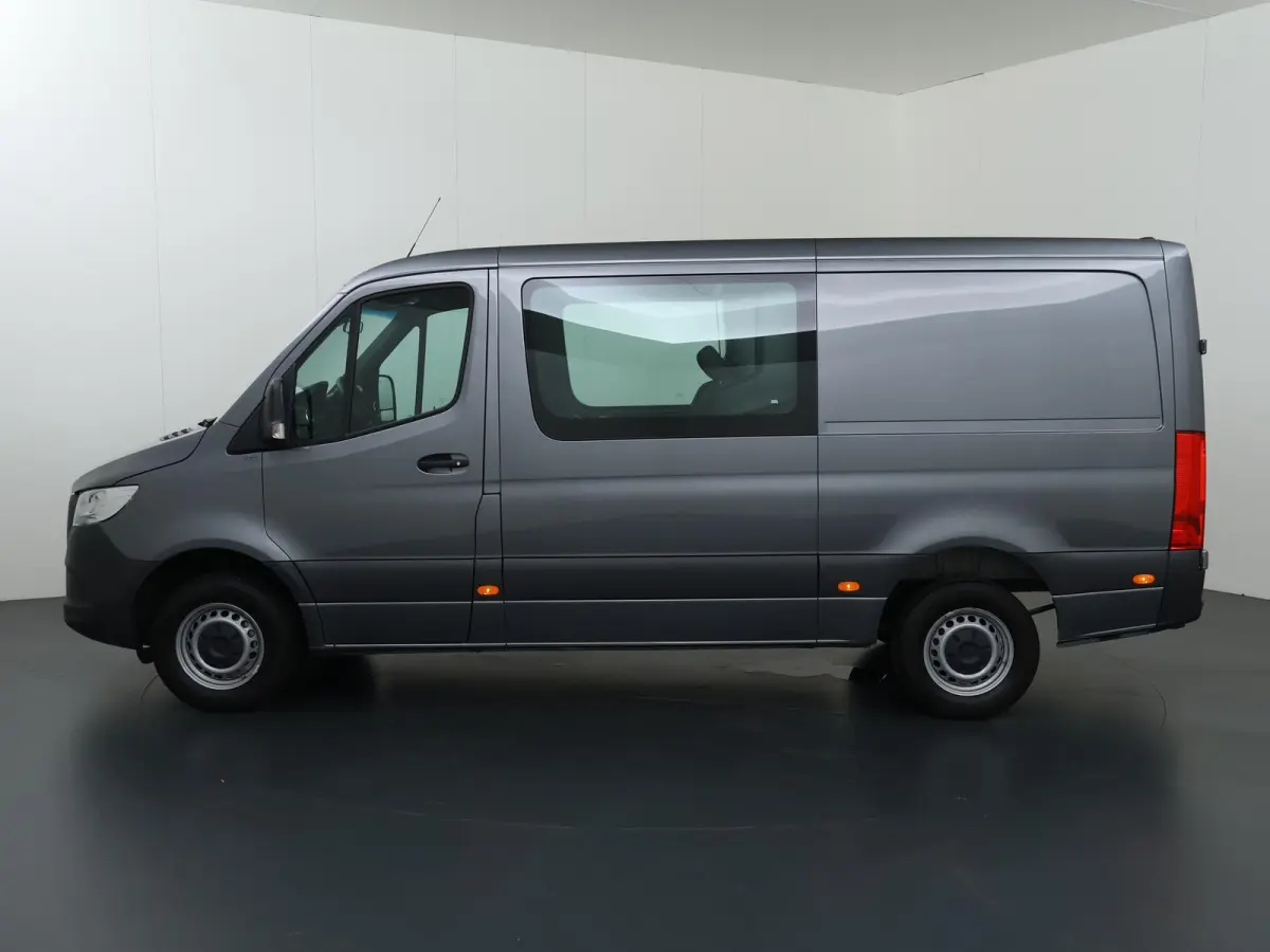 317 CDI | Aut. | L2 H1 | Dubbele Cabine | Trekhaak | Parkeercamera | Cruise Control | 5-Zits | Certified