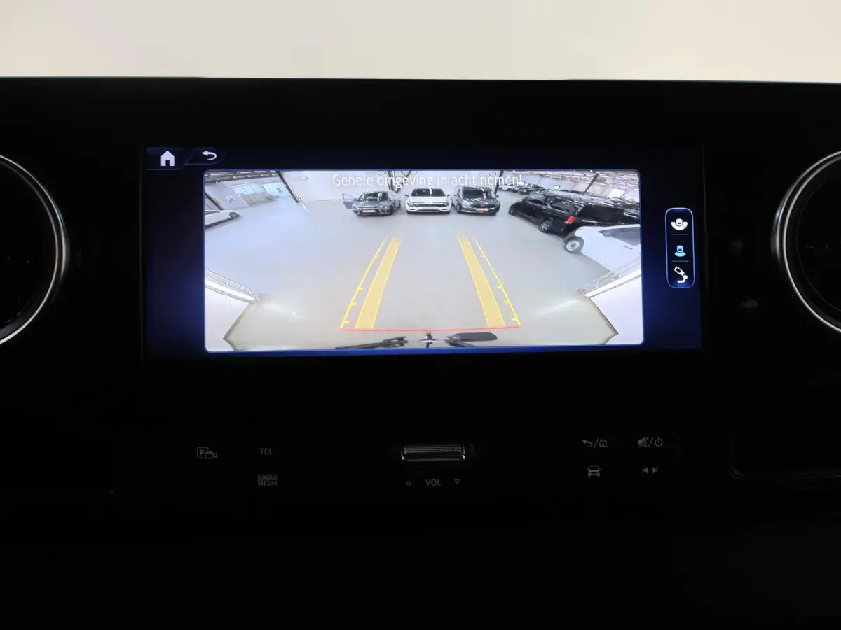317 CDI | Aut. | L2 H1 | Dubbele Cabine | Trekhaak | Parkeercamera | Cruise Control | 5-Zits | Certified