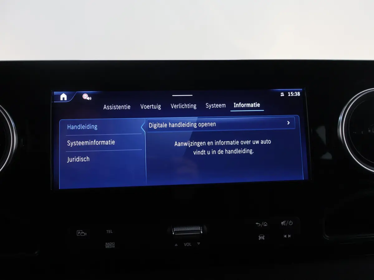 317 CDI | Aut. | L2 H1 | Dubbele Cabine | Trekhaak | Parkeercamera | Cruise Control | 5-Zits | Certified