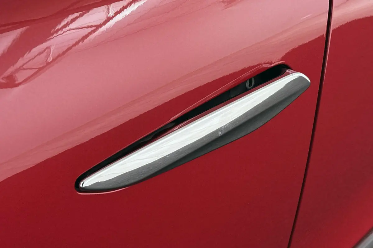 1.2 PureTech Performance Line Automaat Stoel-Stuurverwarming Apple CarPlay All Season Banden