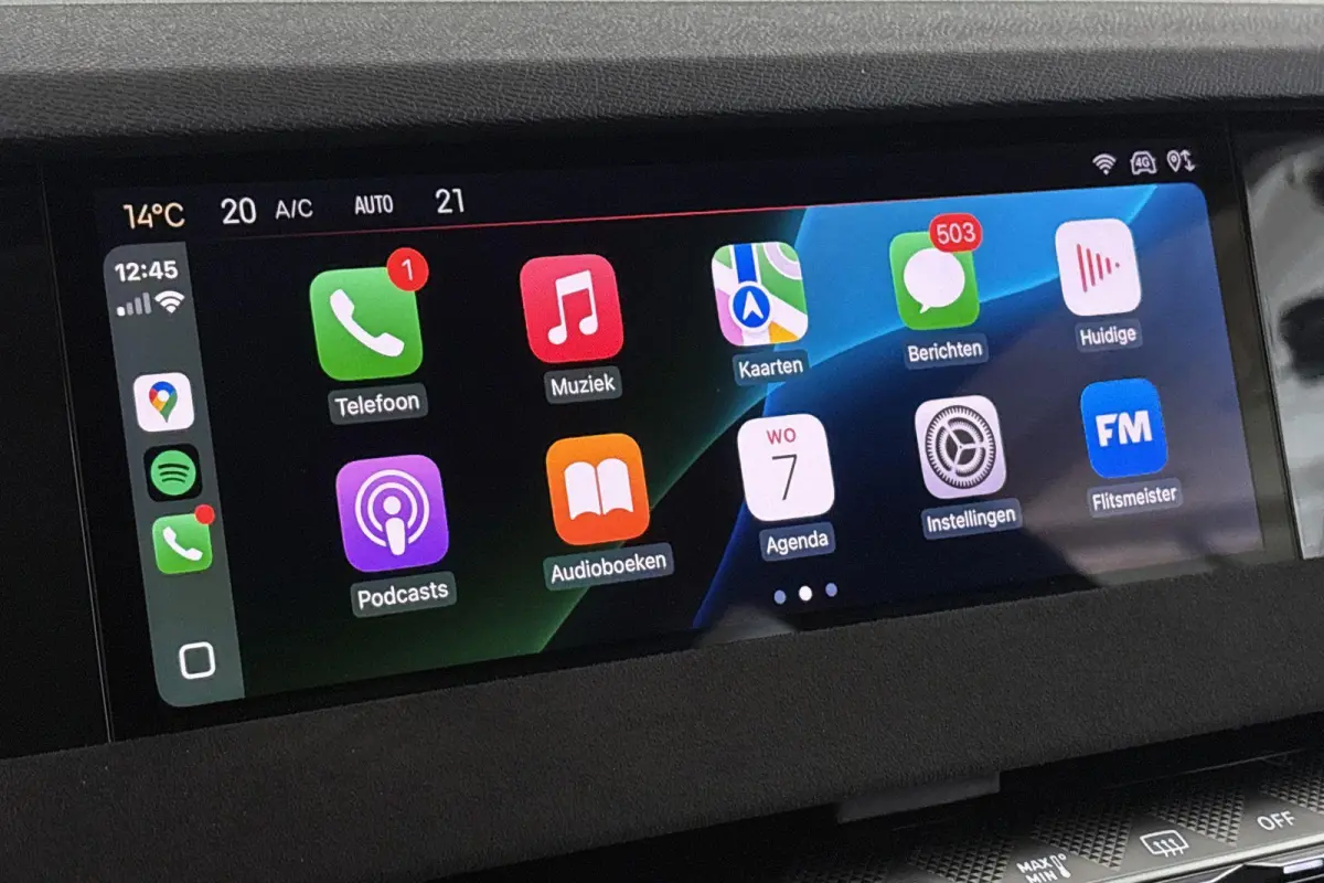 1.2 PureTech Performance Line Automaat Stoel-Stuurverwarming Apple CarPlay All Season Banden