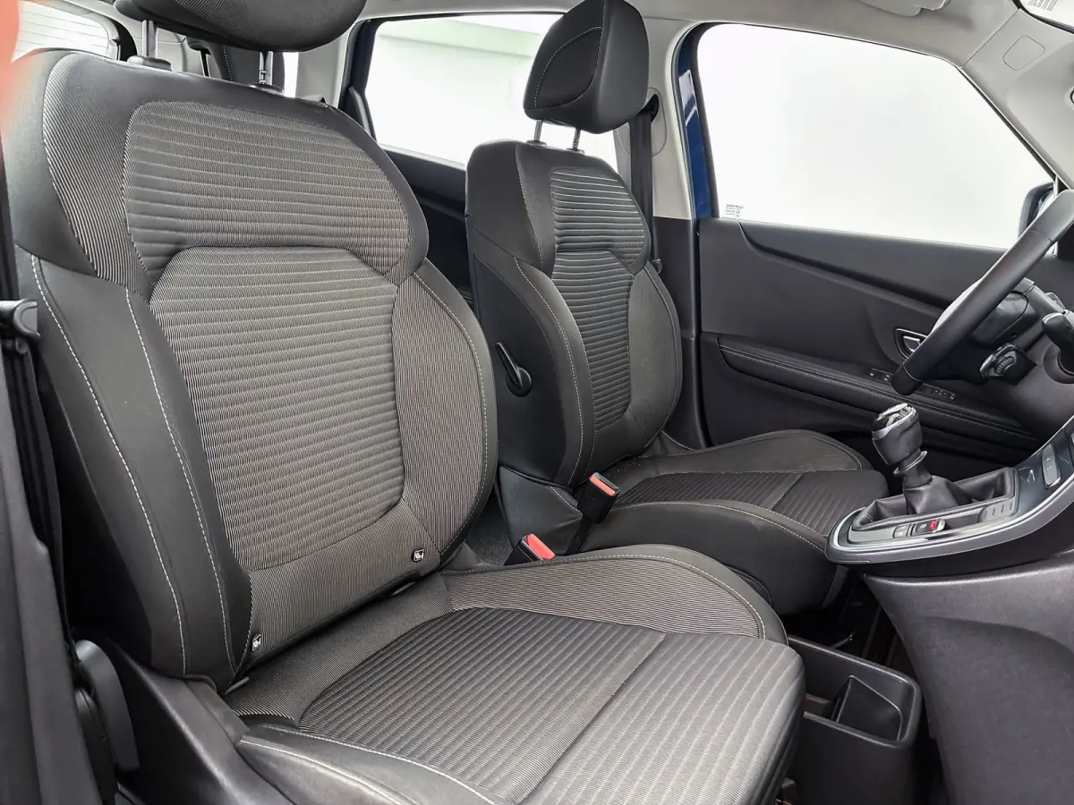 1.2 TCe Intens Trekhaak 1850kg Trekgewicht, Navigatie,Cruise Control,Airco, 20"Velgen