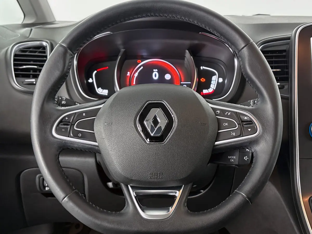 1.2 TCe Intens Trekhaak 1850kg Trekgewicht, Navigatie,Cruise Control,Airco, 20"Velgen