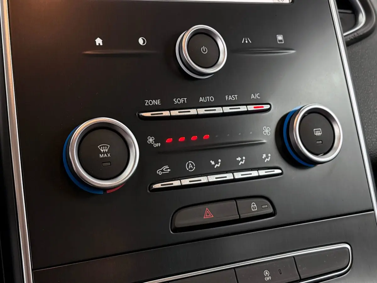 1.2 TCe Intens Trekhaak 1850kg Trekgewicht, Navigatie,Cruise Control,Airco, 20"Velgen