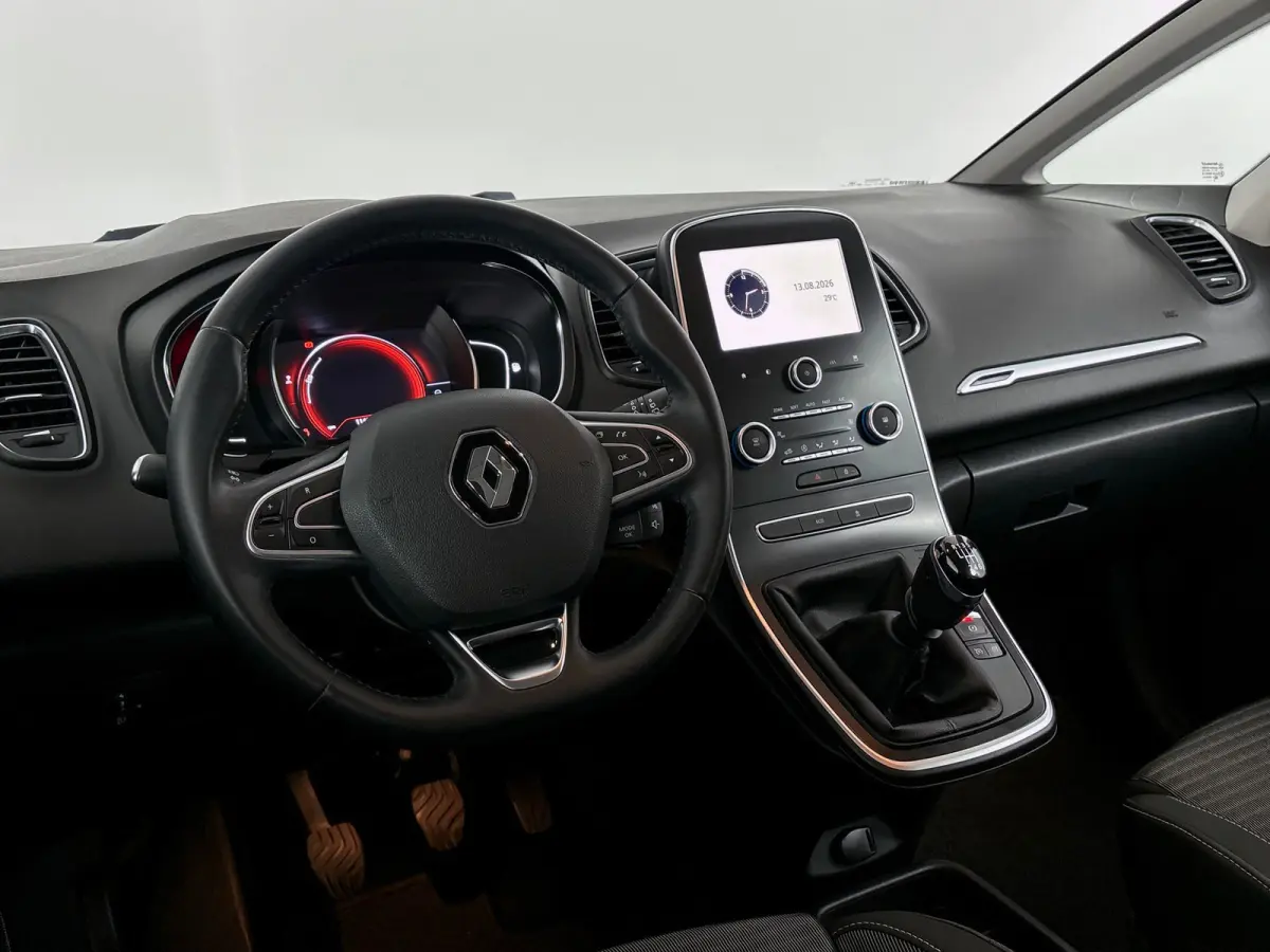 1.2 TCe Intens Trekhaak 1850kg Trekgewicht, Navigatie,Cruise Control,Airco, 20"Velgen