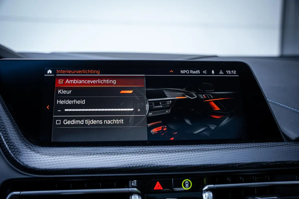 118i M-Sport NL-auto|Pano-dak|Leder|Camera|Carplay|Stoelverw.|1e-eig.|Dealeronderhouden