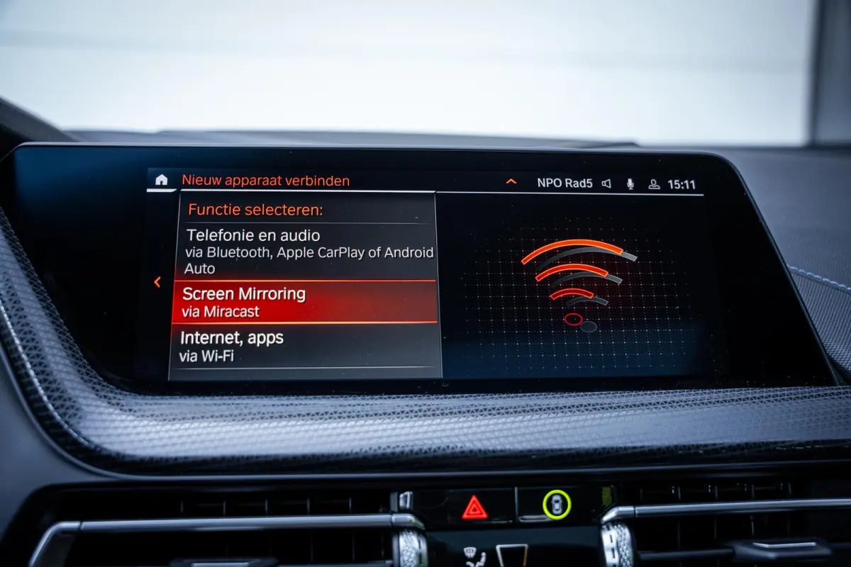 118i M-Sport NL-auto|Pano-dak|Leder|Camera|Carplay|Stoelverw.|1e-eig.|Dealeronderhouden