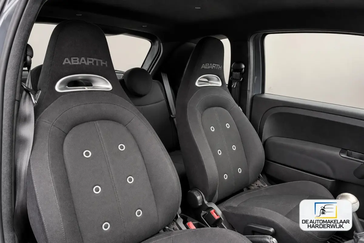 1.4 T-Jet Abarth 595 | SLECHTS 32.790 KM | SPORTSTOELEN | LMV | NIEUWE DISTRIBUTIERIEM |