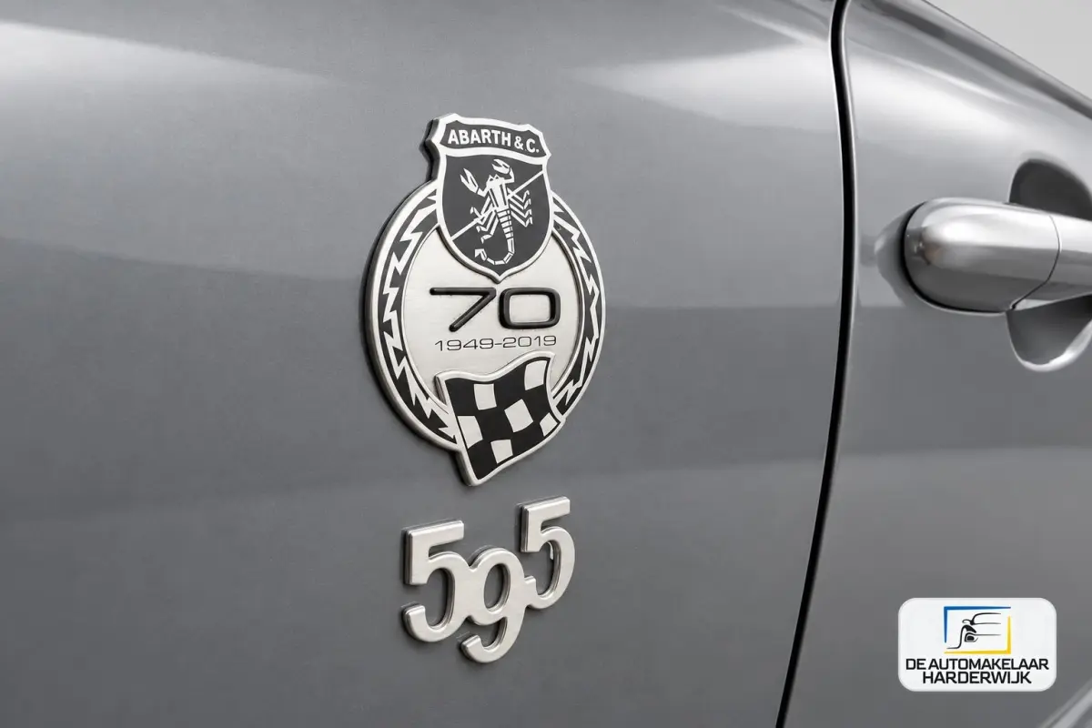 1.4 T-Jet Abarth 595 | SLECHTS 32.790 KM | SPORTSTOELEN | LMV | NIEUWE DISTRIBUTIERIEM |