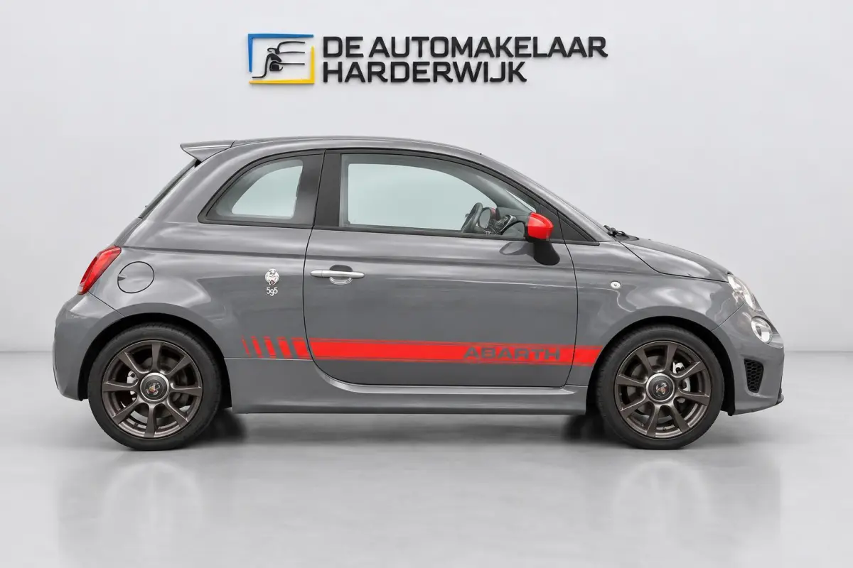 1.4 T-Jet Abarth 595 | SLECHTS 32.790 KM | SPORTSTOELEN | LMV | NIEUWE DISTRIBUTIERIEM |