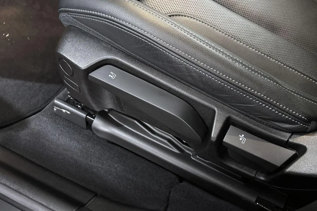 xDrive30e SOH 99% Sportstoelen Stoelverwarming 19" Achteruitrijcamera