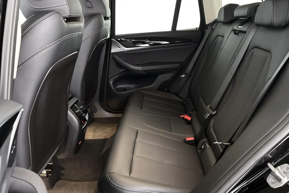 xDrive30e SOH 99% Sportstoelen Stoelverwarming 19" Achteruitrijcamera