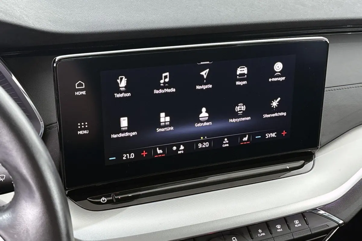 1.4 TSI iV PHEV Business Edition SOH 92% Stoelverwarming Navi Apple Carplay 18" LMW