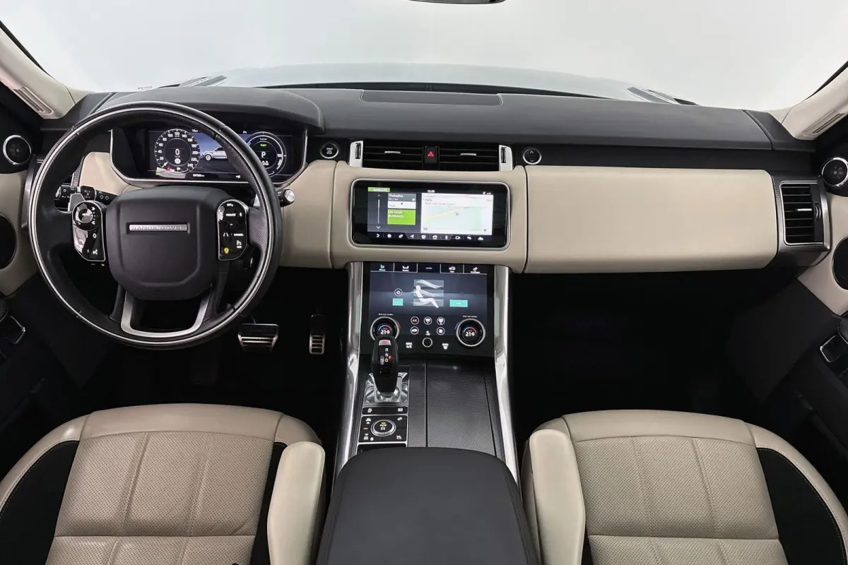 P400e HSE Dynamic Stealth Pano Trekhaak Stoel-Stuurverwarming Luchtvering 21" Velgen