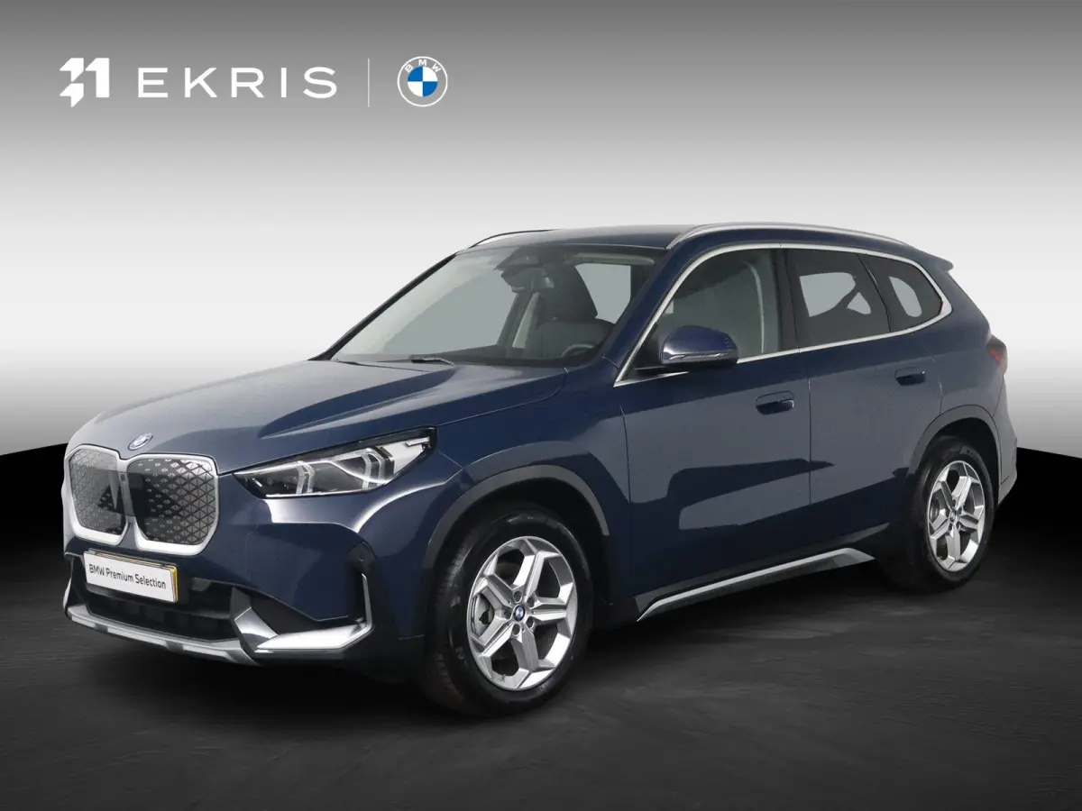eDrive20 Pure Edition 67 kWh | SOH 100% | X-line | Getint Glas