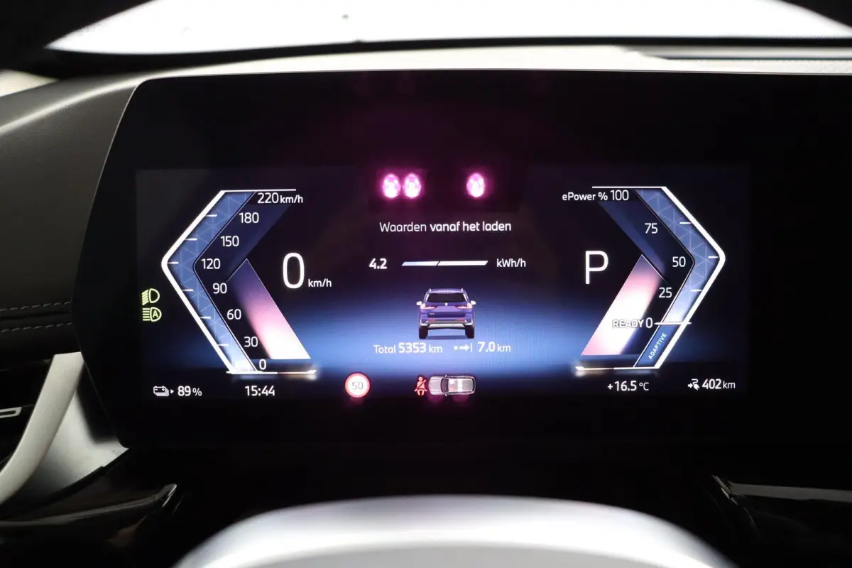 eDrive20 Pure Edition 67 kWh | SOH 100% | X-line | Getint Glas