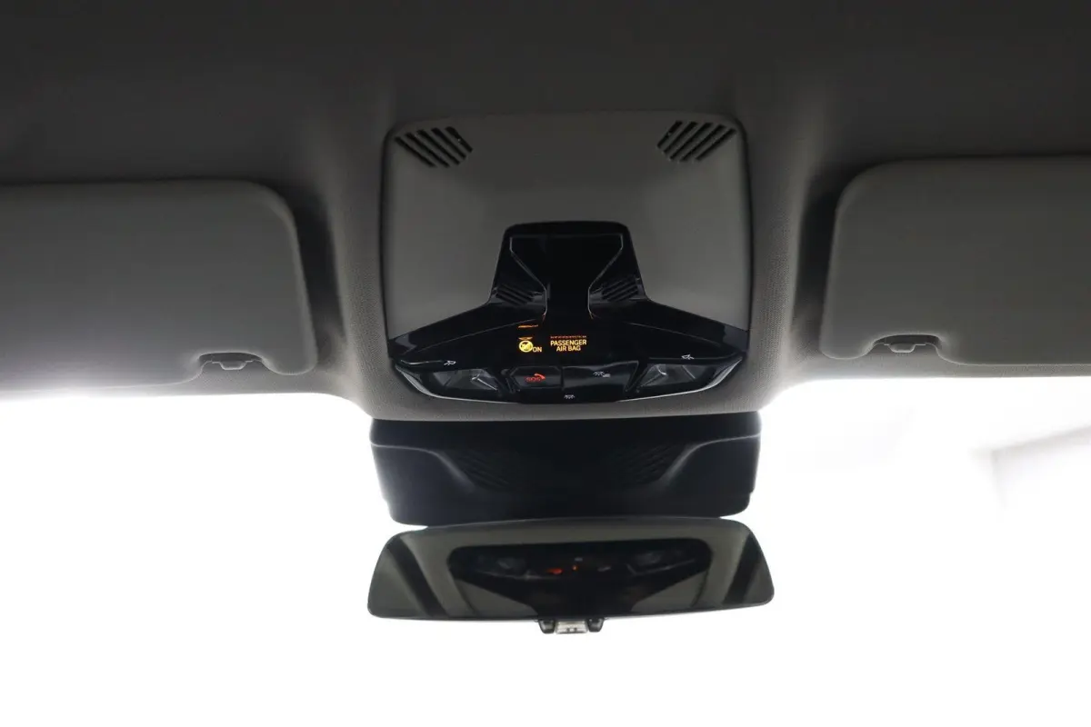 eDrive20 Pure Edition 67 kWh | SOH 100% | X-line | Getint Glas