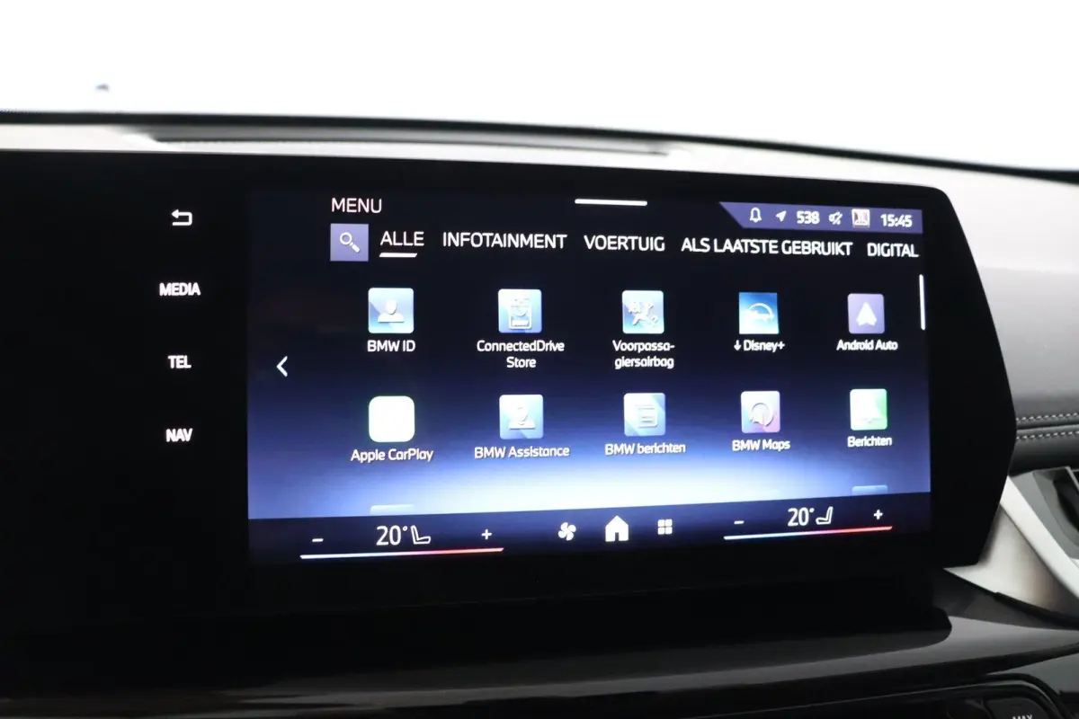 eDrive20 Pure Edition 67 kWh | SOH 100% | X-line | Getint Glas