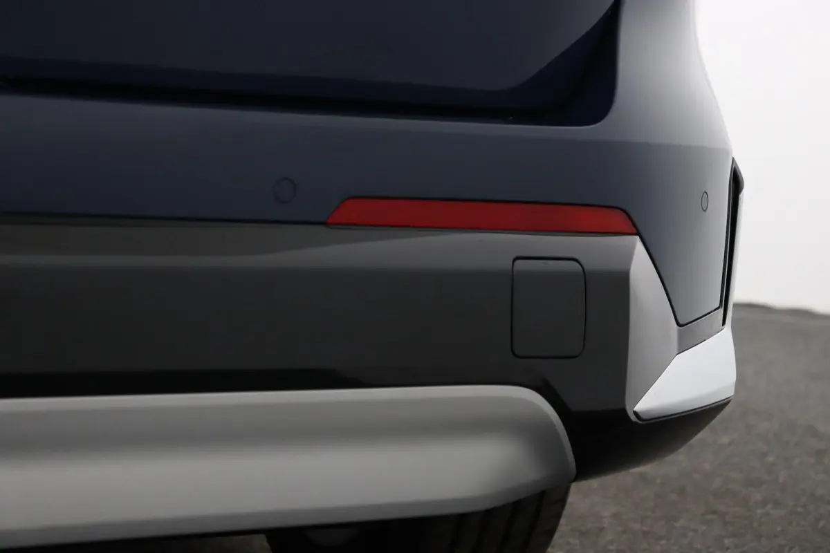 eDrive20 Pure Edition 67 kWh | SOH 100% | X-line | Getint Glas