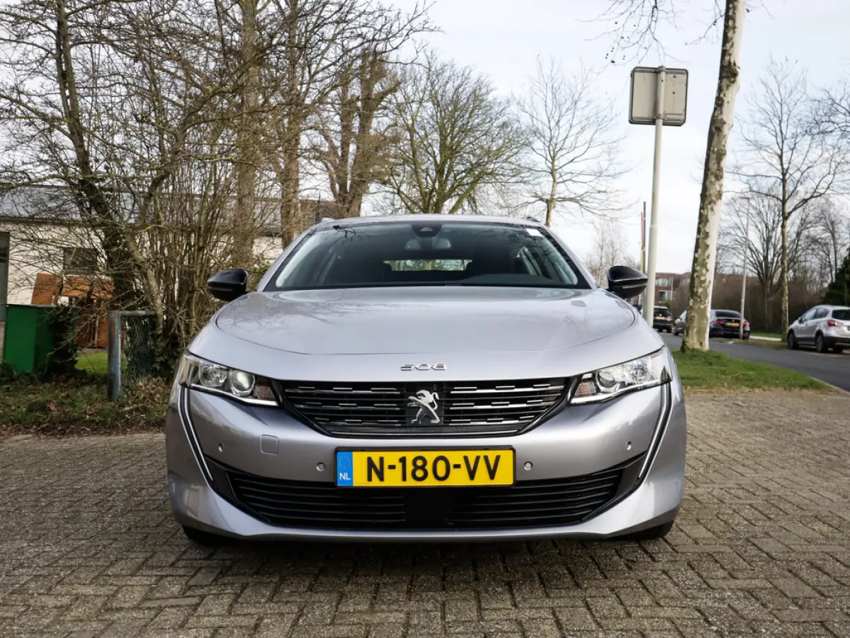 1.2 PureTech Active Pack Business 2e-Eig. & Keurig-Onderh. BOVAG-Garantie. NL-Auto.